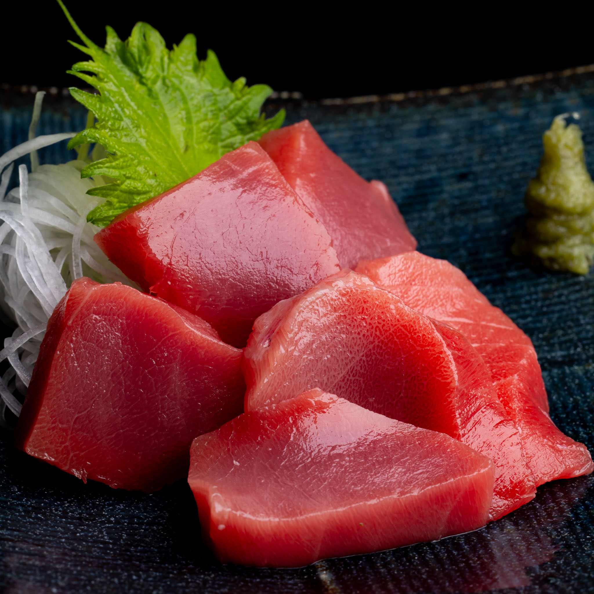 本まぐろの刺身盛り合わせ